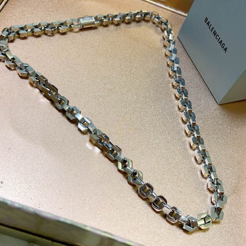 Balenciaga Necklace 10yxx87